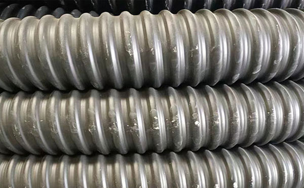 现代线缆防护的理想选择：崇信碳素波纹管技术特性与工程应用全景解析